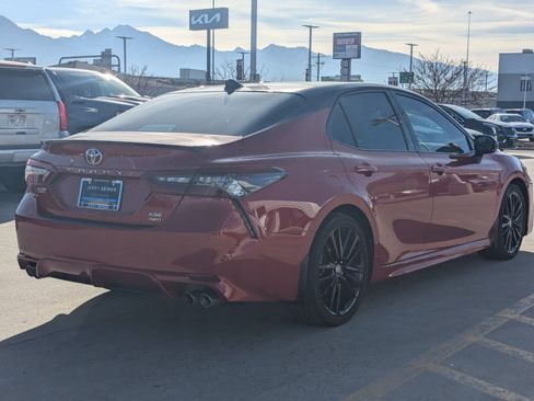 Used 2022 Toyota Camry XSE w/ Navigation Package image 6