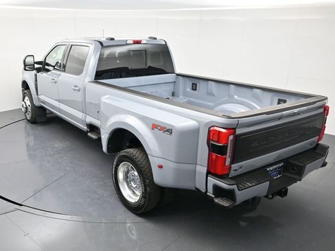 New 2026 Ford F450 Platinum w/ FX4 Off-Road Package image 45