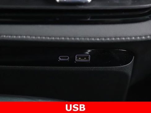 Used 2025 Buick Enclave Sport Touring w/ Power Package image 25