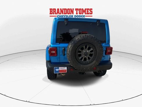 Used 2023 Jeep Wrangler Unlimited Rubicon 392 w/ Dual Top Group AWD/4WD image 9
