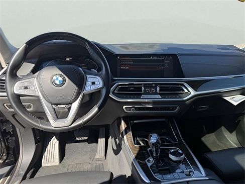 Used 2020 BMW X7 xDrive40i w/ Executive Package image 23