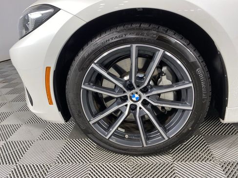 Used 2025 BMW 430i xDrive Coupe w/ Premium Package image 5