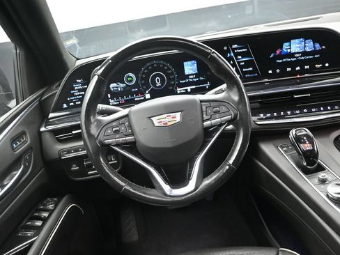 Used 2022 Cadillac Escalade Sport w/ Touring Package AWD/4WD image 29