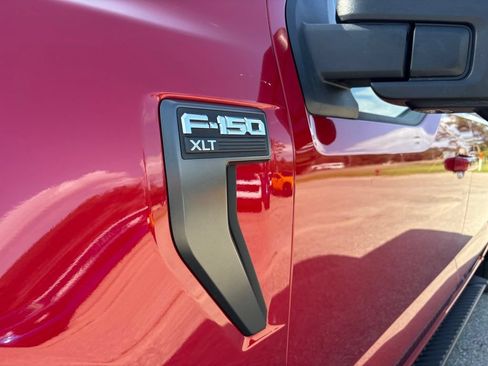 Used 2021 Ford F150 XLT w/ Equipment Group 302A High AWD/4WD image 11