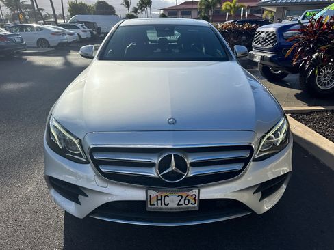 Used 2017 Mercedes-Benz E 300 image 2