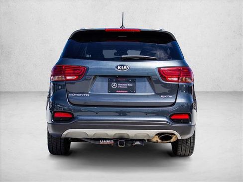 Used 2020 Kia Sorento EX FWD image 6