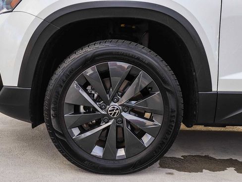 Used 2023 Volkswagen Taos S image 14