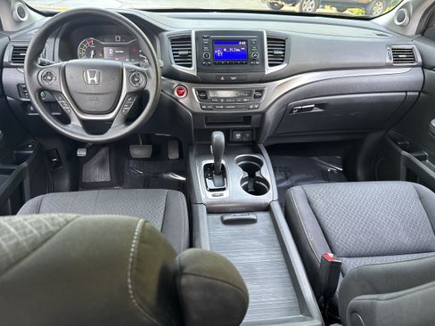 Used 2019 Honda Ridgeline Sport image 13