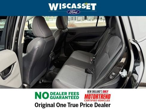 Used 2024 Subaru Crosstrek 2.0i Premium image 5