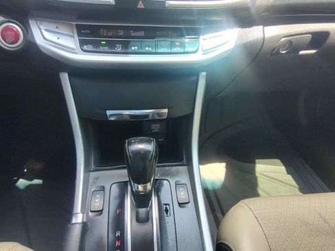 Used 2015 Honda Accord EX-L image 17