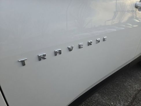 Used 2020 Chevrolet Traverse RS w/ LPO, Floor Liner Package image 15