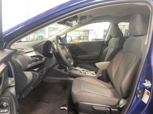 Used 2024 Subaru Crosstrek 2.0i image 14