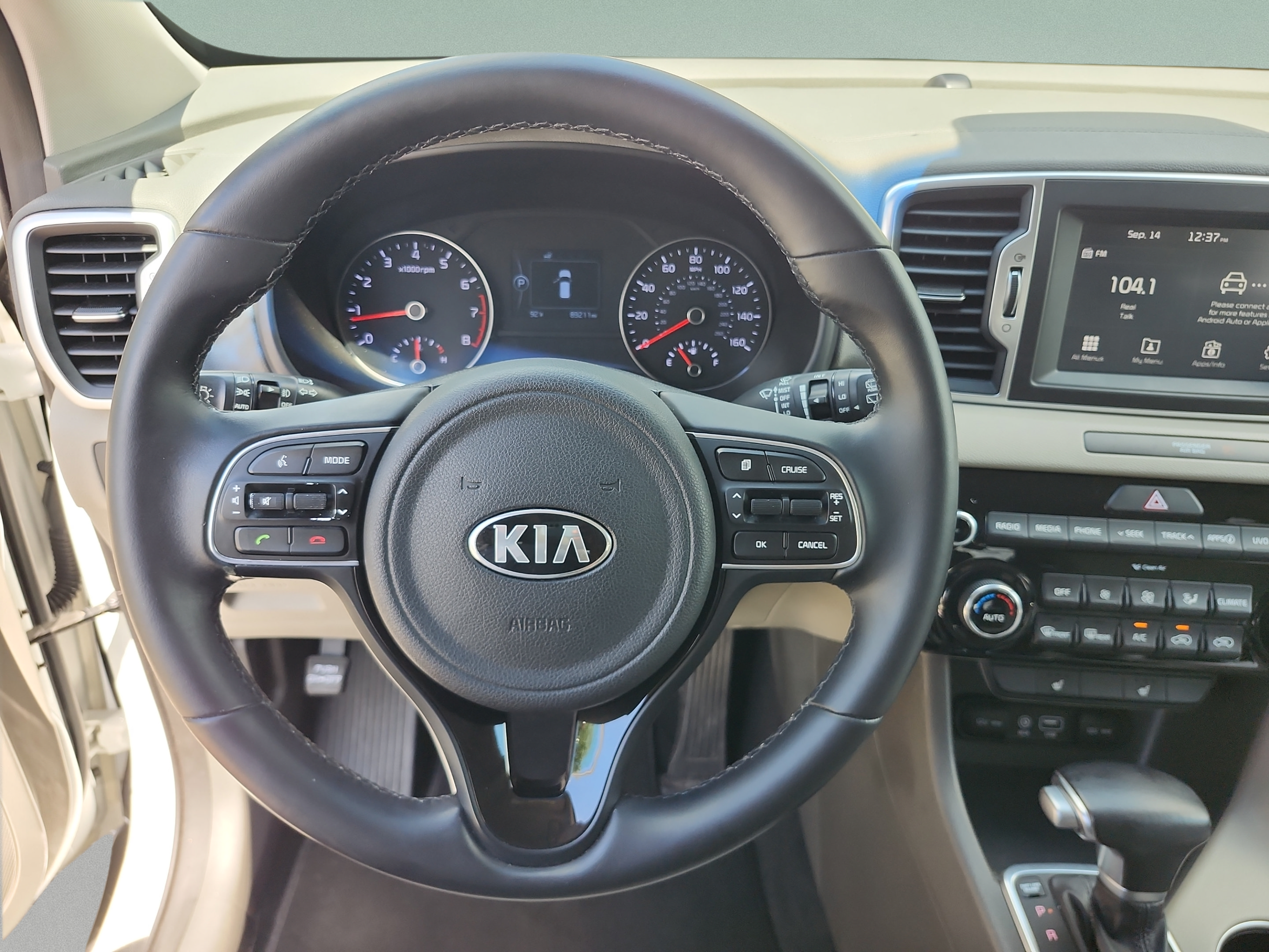 Used 2018 Kia Sportage EX FWD image 9