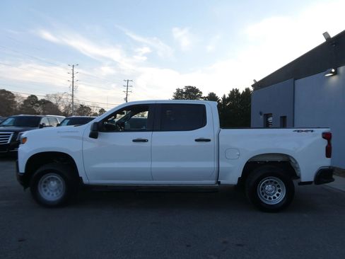 Used 2021 Chevrolet Silverado 1500 W/T w/ WT Fleet Convenience Package AWD/4WD image 9
