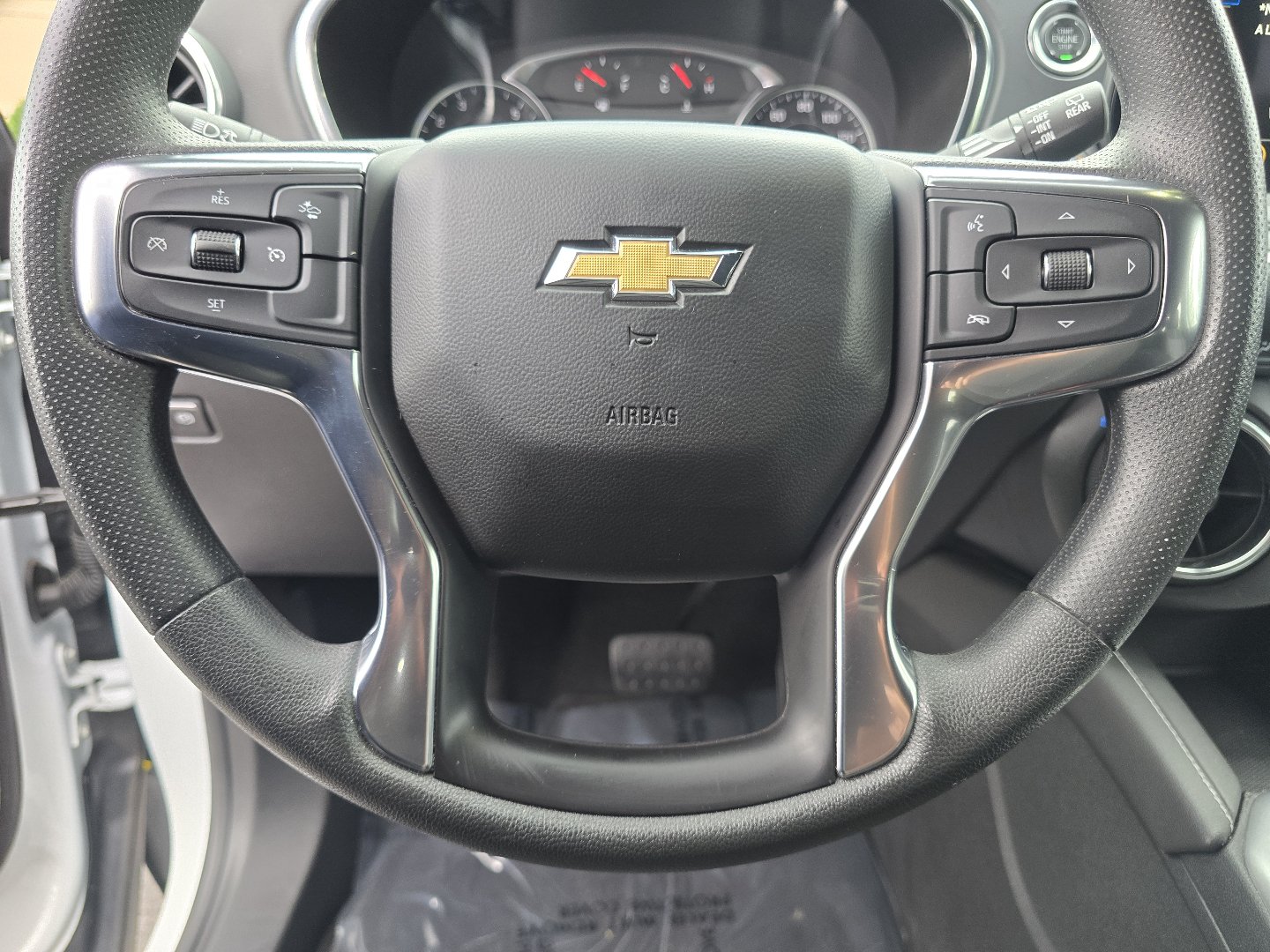 Used 2025 Chevrolet Blazer LT FWD image 31