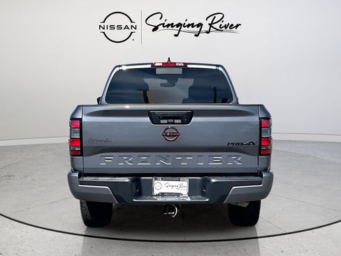 Used 2024 Nissan Frontier PRO-4X AWD/4WD image 5