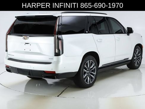 Used 2023 Cadillac Escalade Sport Platinum w/ Heavy-Duty Trailer Package AWD/4WD image 10