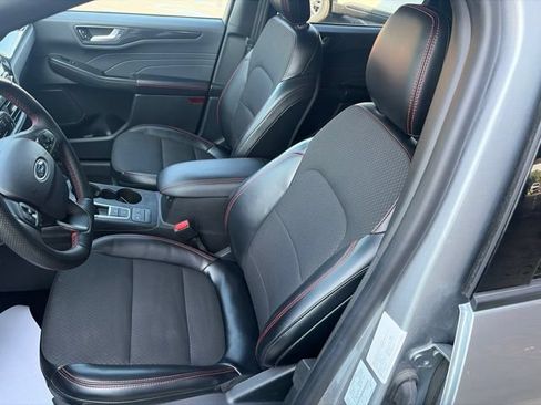 Used 2024 Ford Escape ST-Line AWD/4WD image 8