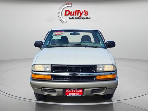 Used 1999 Chevrolet S10 Pickup LS w/ Preferred Equipment Group image 9