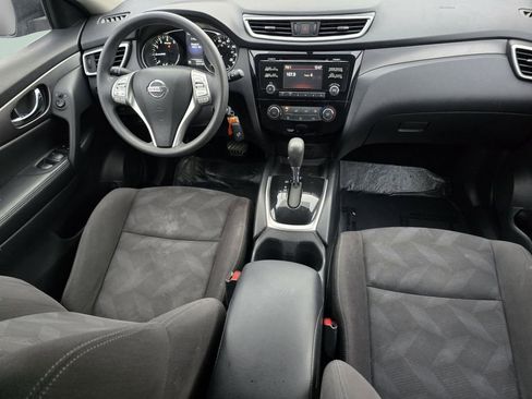 Used 2015 Nissan Rogue S image 26