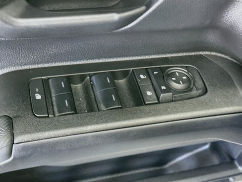 Used 2026 Toyota 4Runner SR5 AWD/4WD image 15