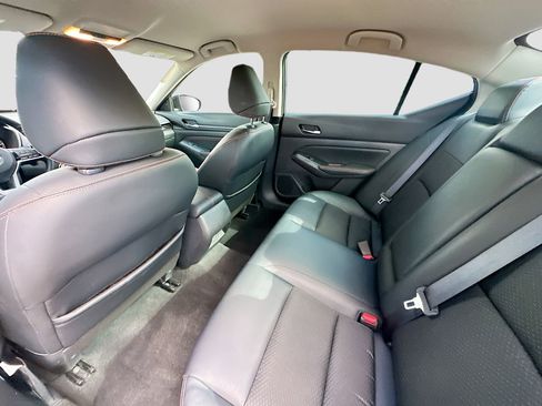 Used 2019 Nissan Altima 2.5 SR image 25