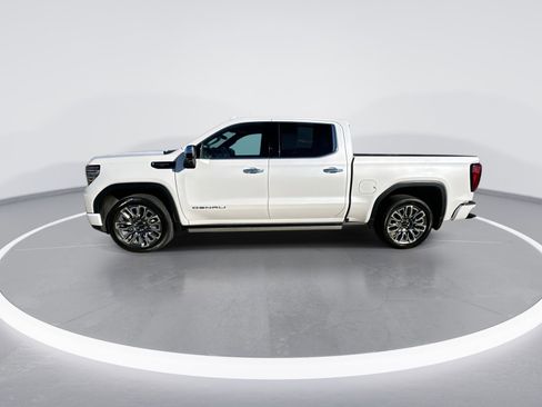 Used 2024 GMC Sierra 1500 Denali Ultimate image 5