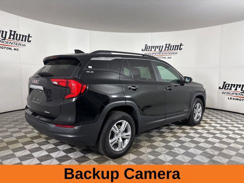 Used 2021 GMC Terrain SLE w/ Driver Convenience Package AWD/4WD image 5