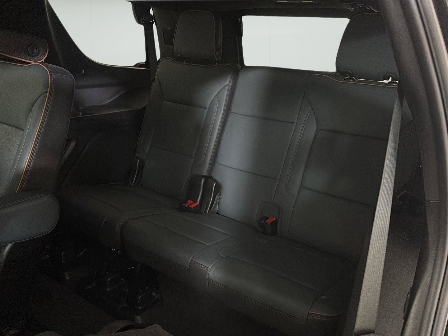 Certified 2026 GMC Yukon AT4 w/ AT4 Premium Plus Package AWD/4WD image 18
