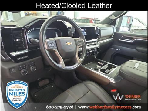Used 2024 Chevrolet Silverado 3500 High Country w/ High Country Premium Package AWD/4WD image 17