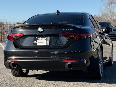 Used 2019 Alfa Romeo Giulia Ti w/ Quick Order Package 22Z Lusso image 5