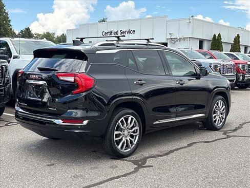 Certified 2024 GMC Terrain Denali w/ Denali Premium Package AWD/4WD image 2