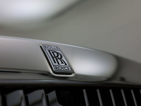 New 2026 Rolls-Royce Spectre image 34