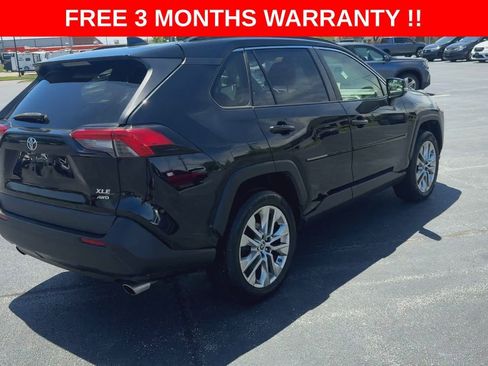 Used 2019 Toyota RAV4 XLE Premium w/ All Weather Liner Package AWD/4WD image 9