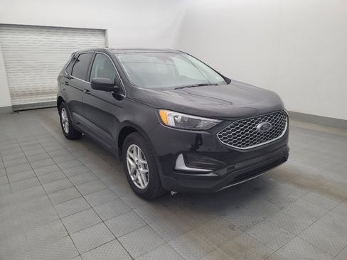 Used 2024 Ford Edge SEL image 13