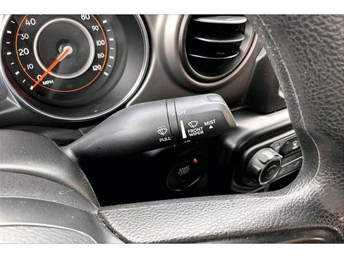 Certified 2022 Jeep Wrangler Unlimited Sport AWD/4WD image 21