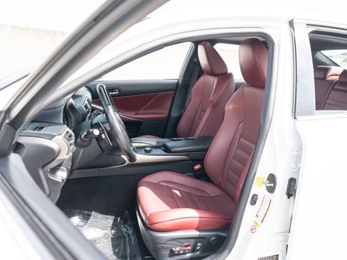 Used 2018 Lexus IS 300 F Sport w/ F Sport Package AWD/4WD image 16