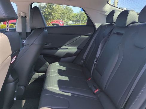 New 2026 Hyundai Elantra Limited image 14