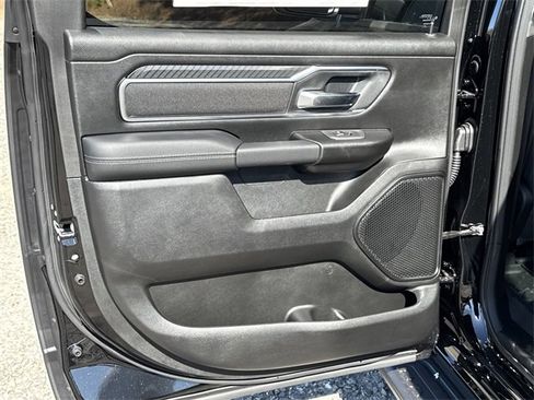 New 2026 RAM 1500 4x4 Crew Cab image 14