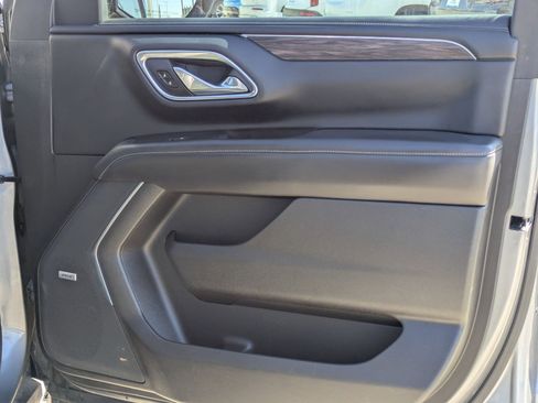 Used 2021 Chevrolet Tahoe LT image 28