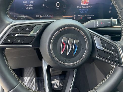 Used 2024 Buick Envision Sport Touring image 28