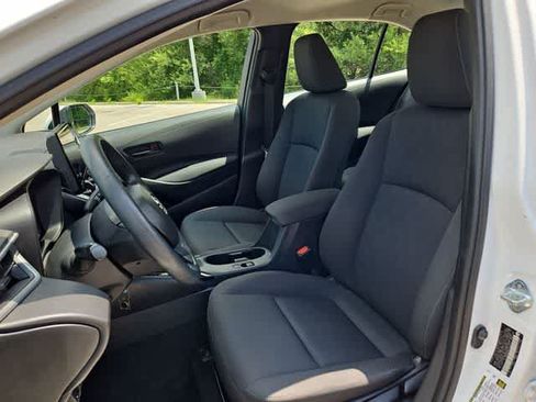 Certified 2024 Toyota Corolla LE FWD image 14