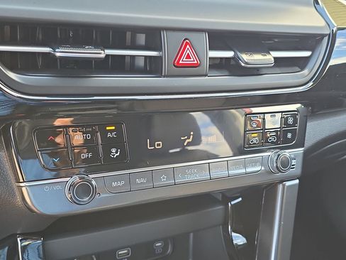 New 2026 Kia Seltos S FWD image 24