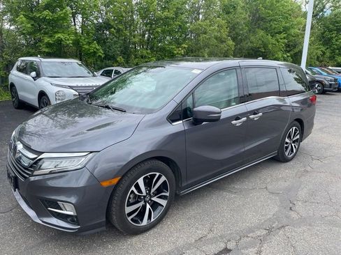 Used 2020 Honda Odyssey Elite image 2