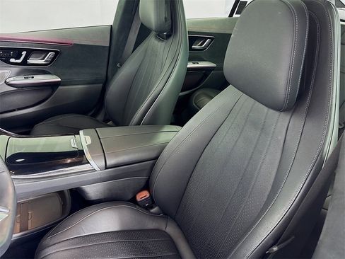 Certified 2023 Mercedes-Benz EQE 500 4MATIC Sedan image 10
