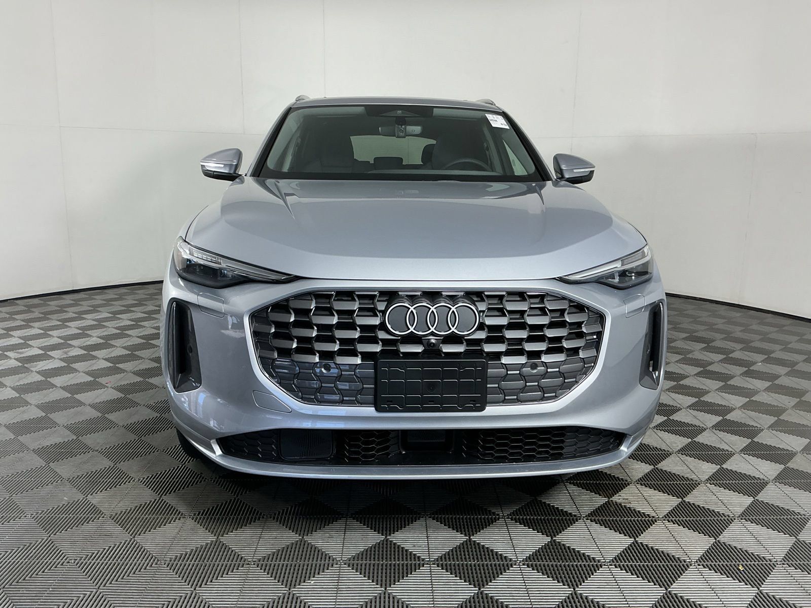 New 2026 Audi Q5 Premium Plus AWD/4WD image 2