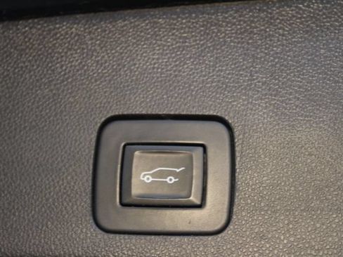 Used 2024 Buick Encore GX Sport Touring w/ Experience Buick Package AWD/4WD image 16