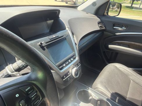 Used 2020 Acura MDX SH-AWD w/ Technology Package image 21