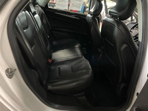 Used 2016 Ford Fusion Titanium FWD image 15
