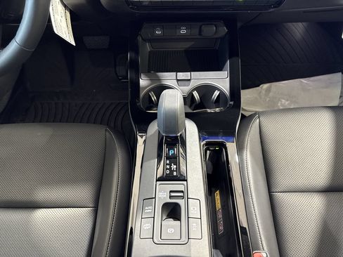 New 2026 Toyota Prius Plug-In Hybrid FWD image 21